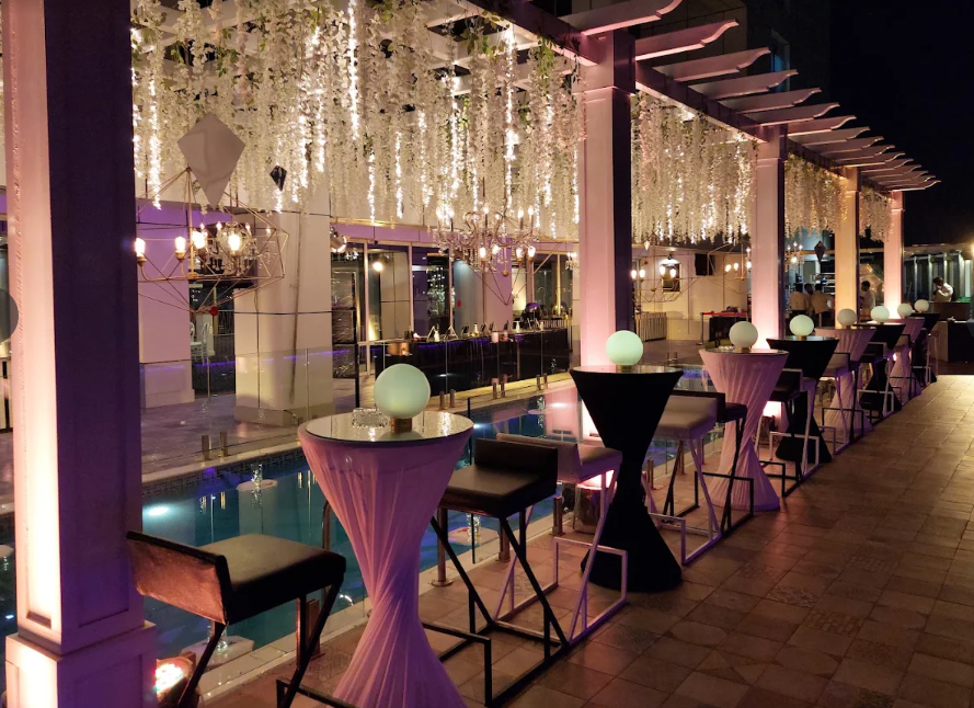 VIP Lounge